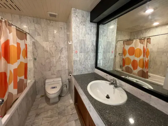 Квартира_The Peak Towers_15