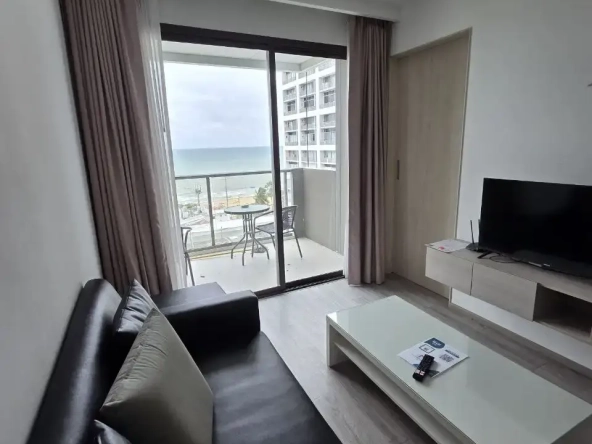 Квартира_Aeras Condo_2