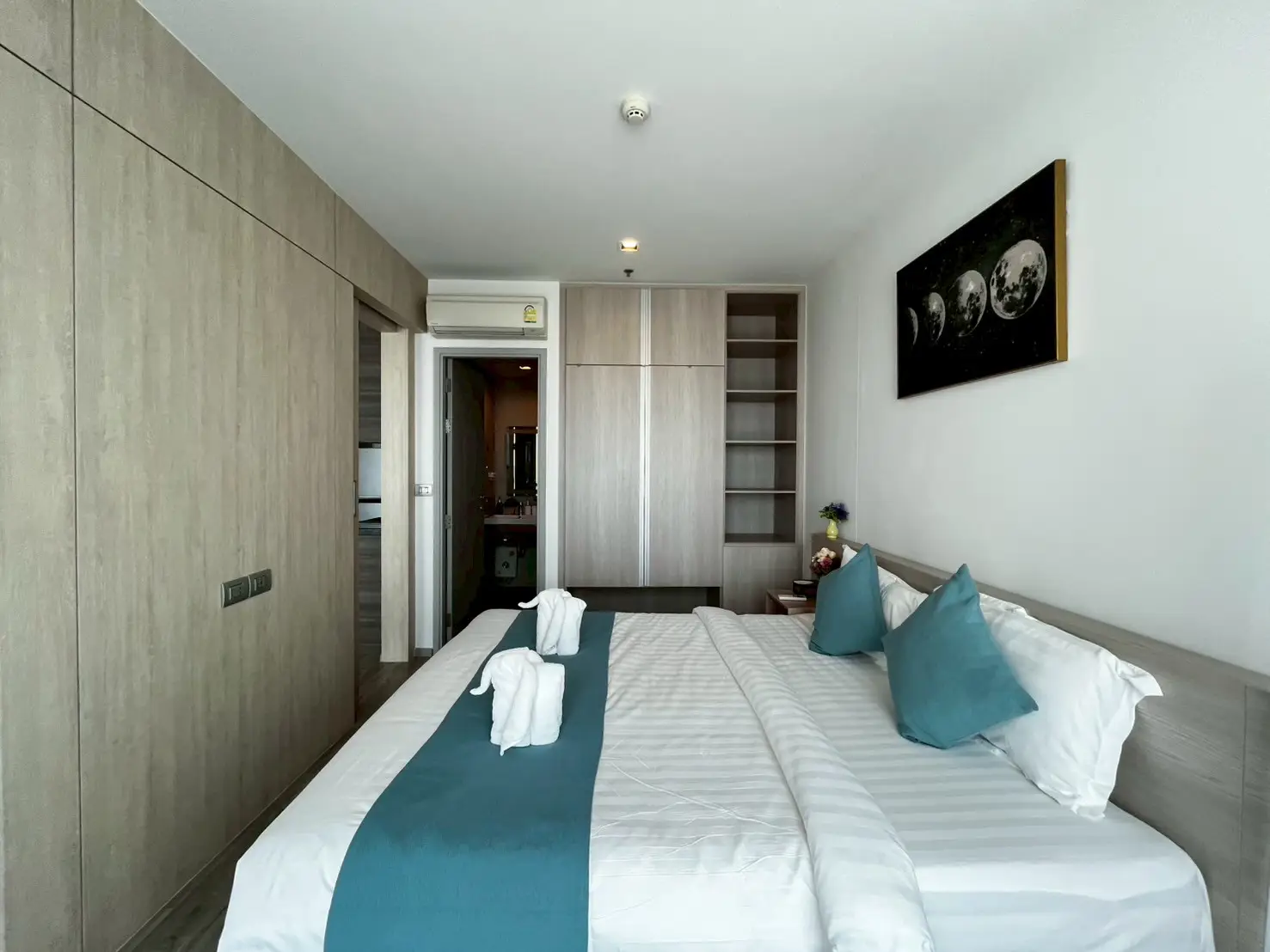 Квартира_Aeras Condo_15