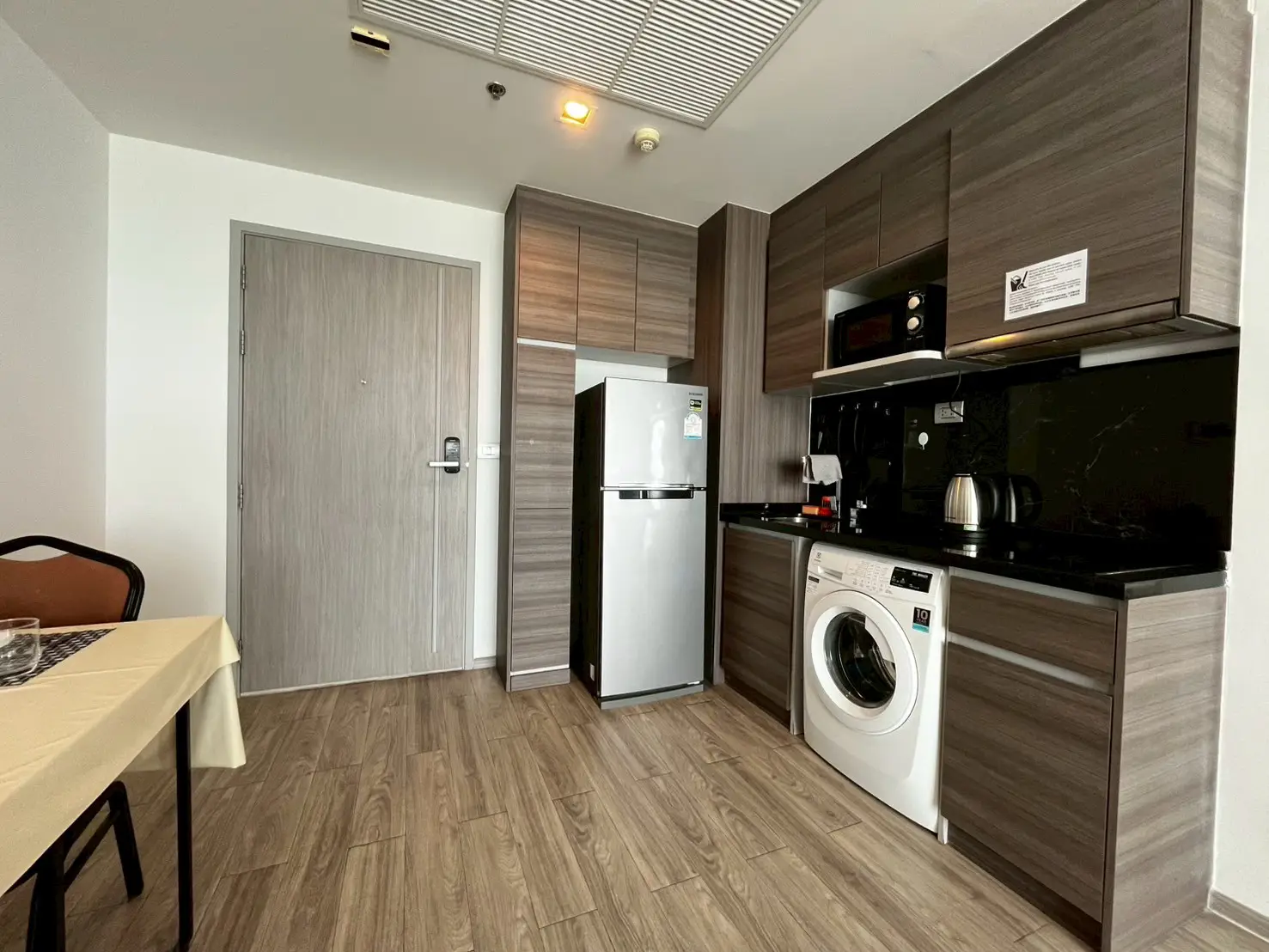 Квартира_Aeras Condo_8