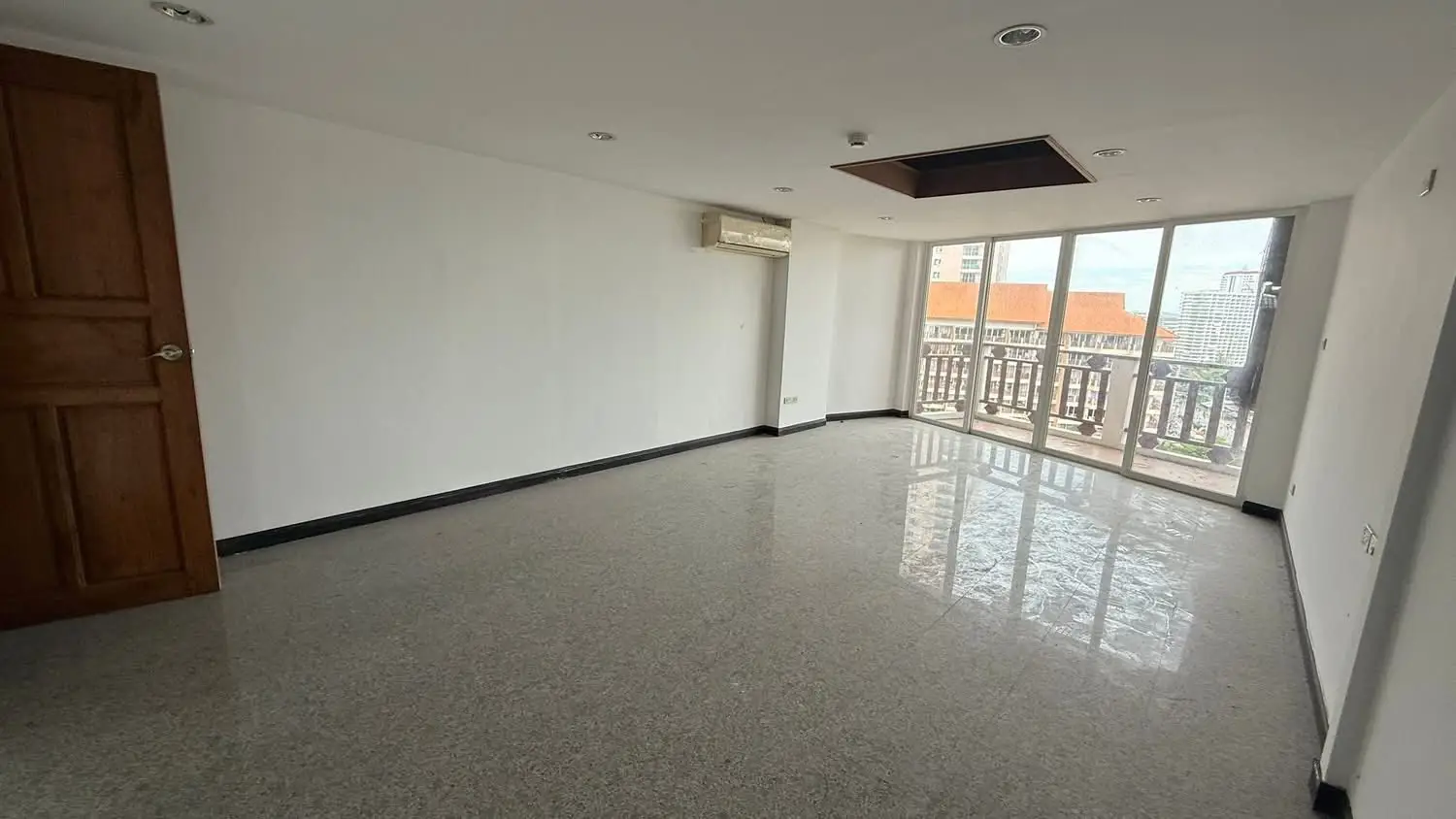 Квартира_Royal Hill Resort Condo_5