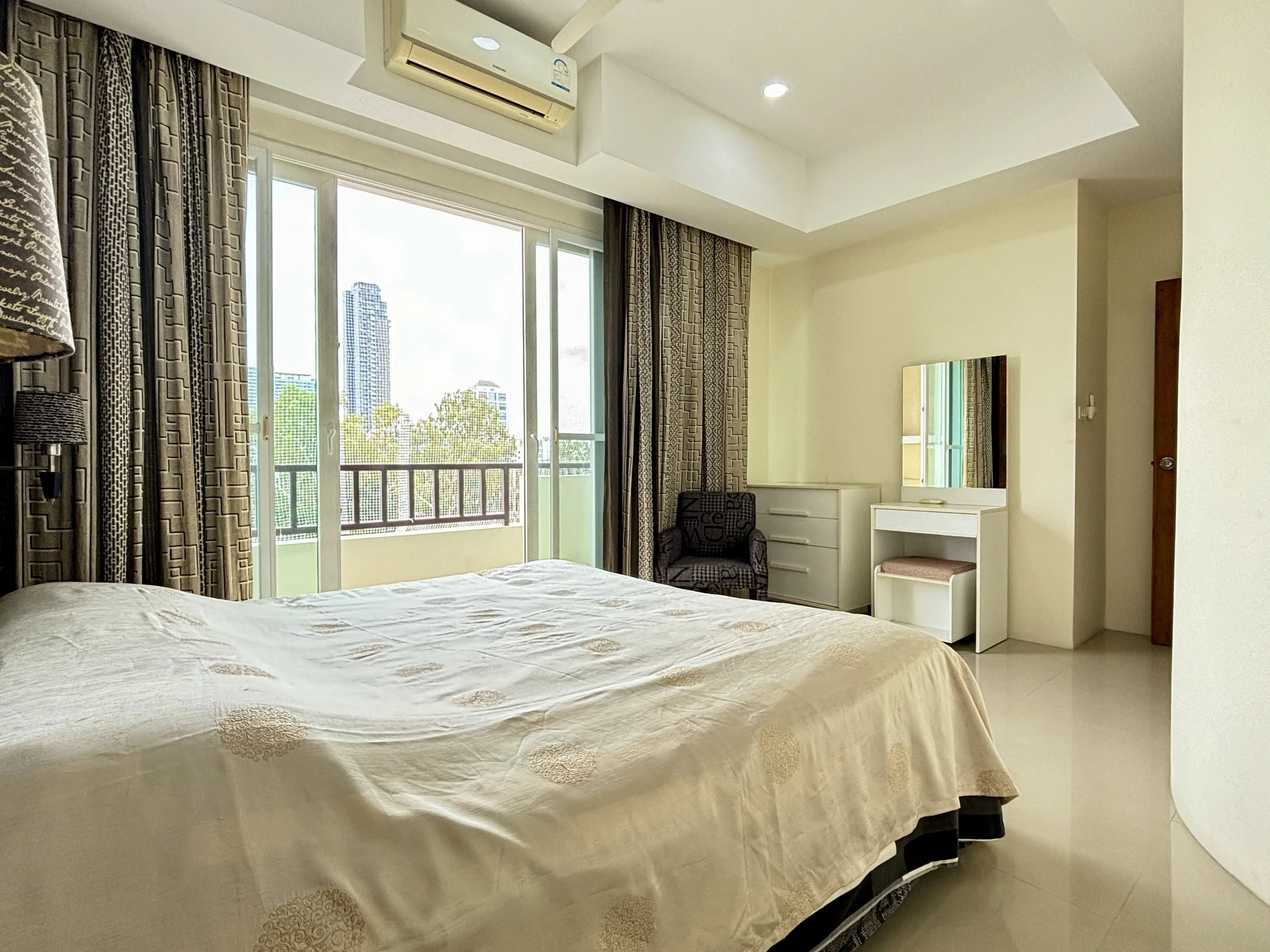 Квартира_Leela Paradise Residence_13