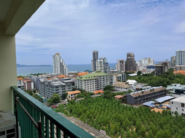 Квартира_Sombat Pattaya Condotel