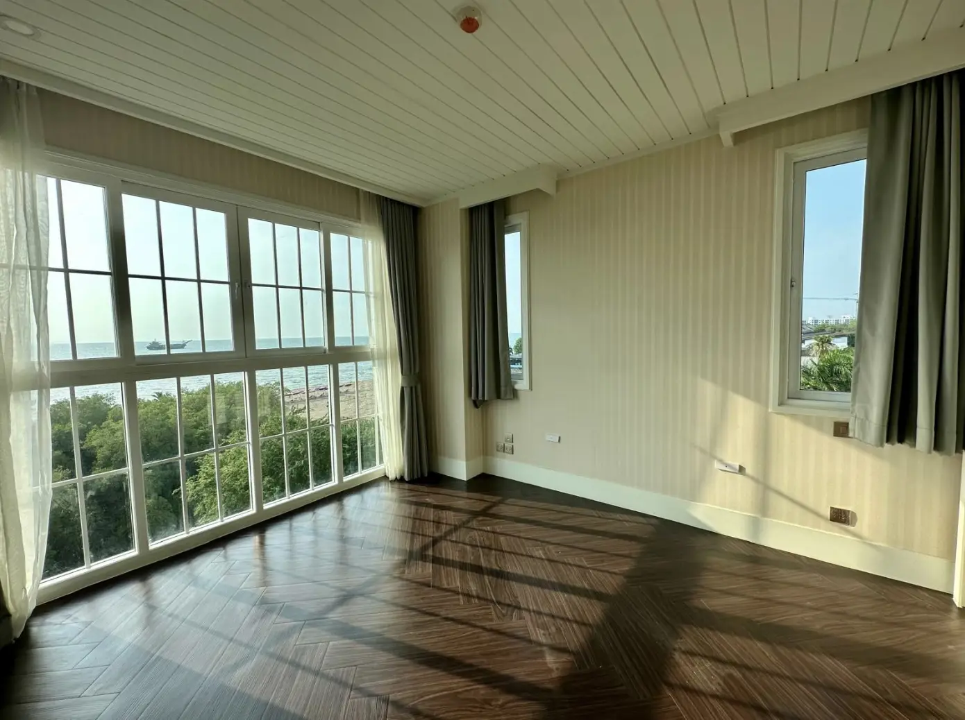 Квартира_Grand Florida Beach Front_15