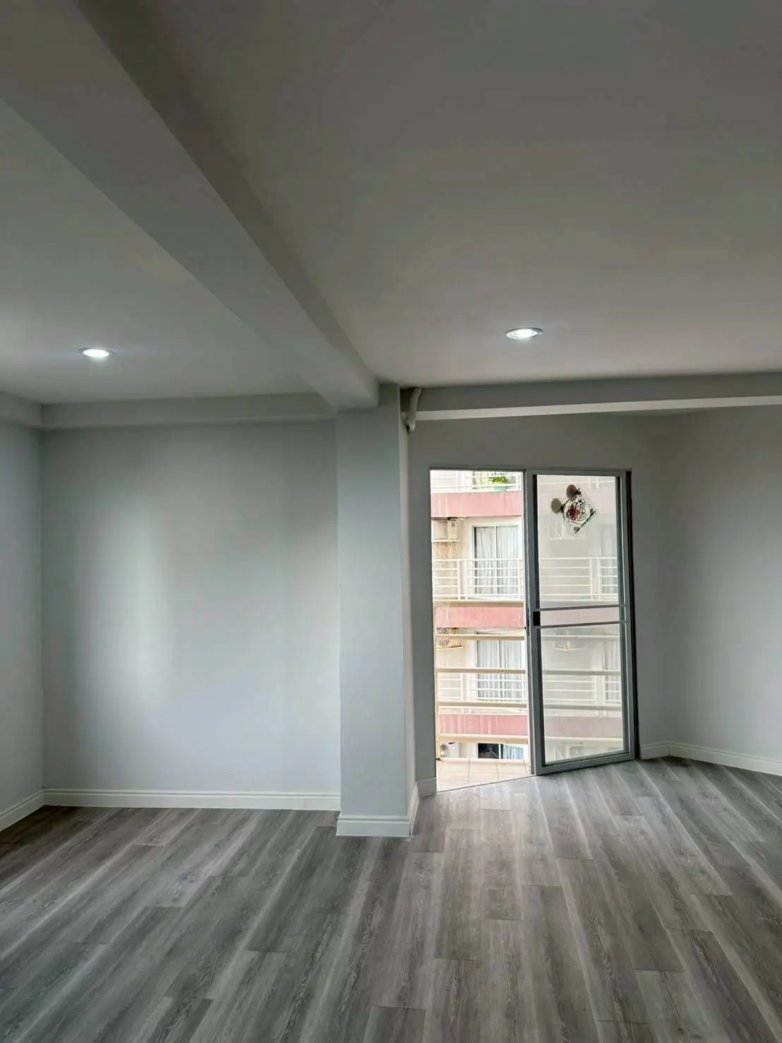 Квартира_Jomtien Beach Condo (Rimhaad)_10