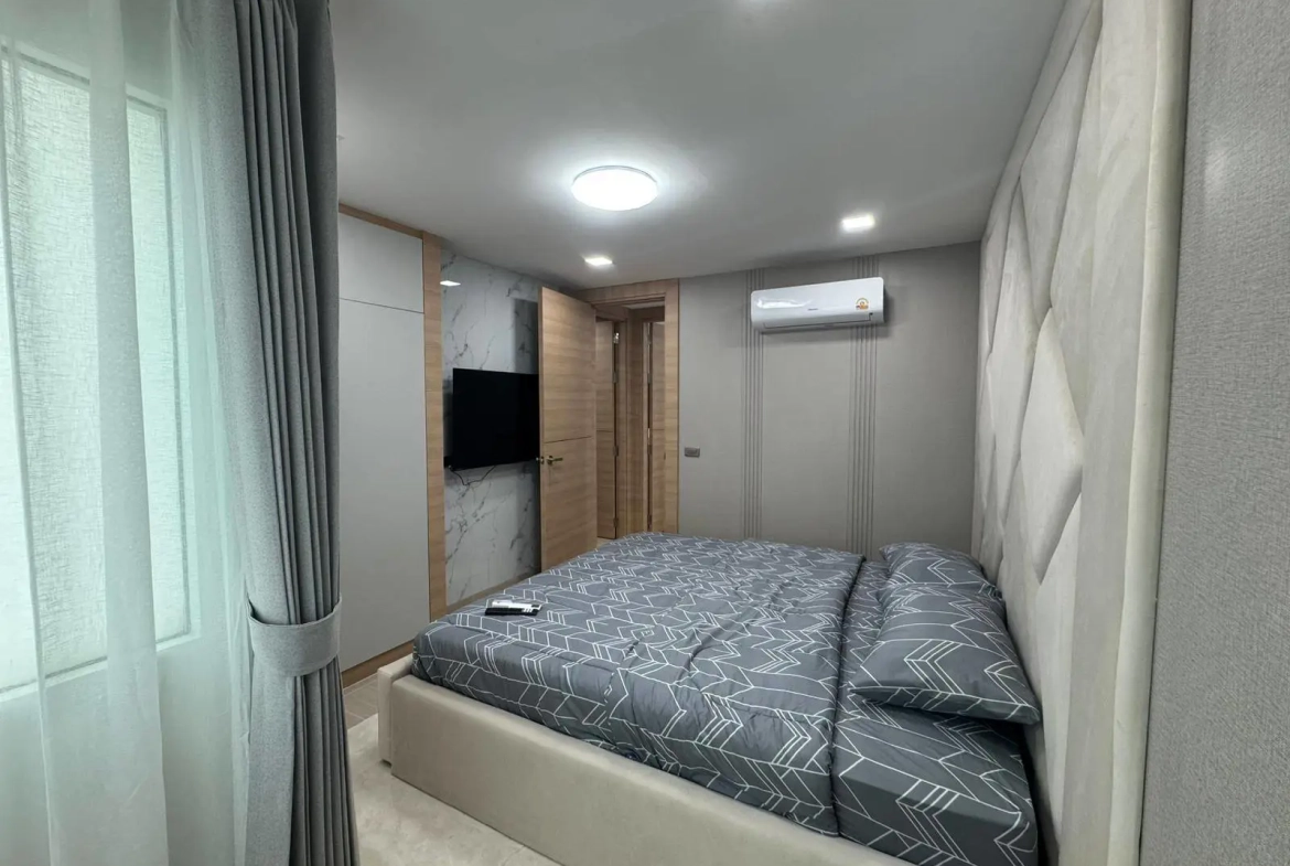 Квартира_A.D. Hyatt Condo_13