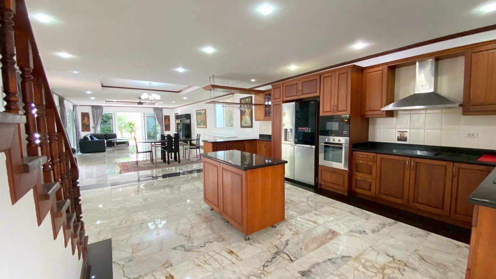 Вилла_Джомтьен_8