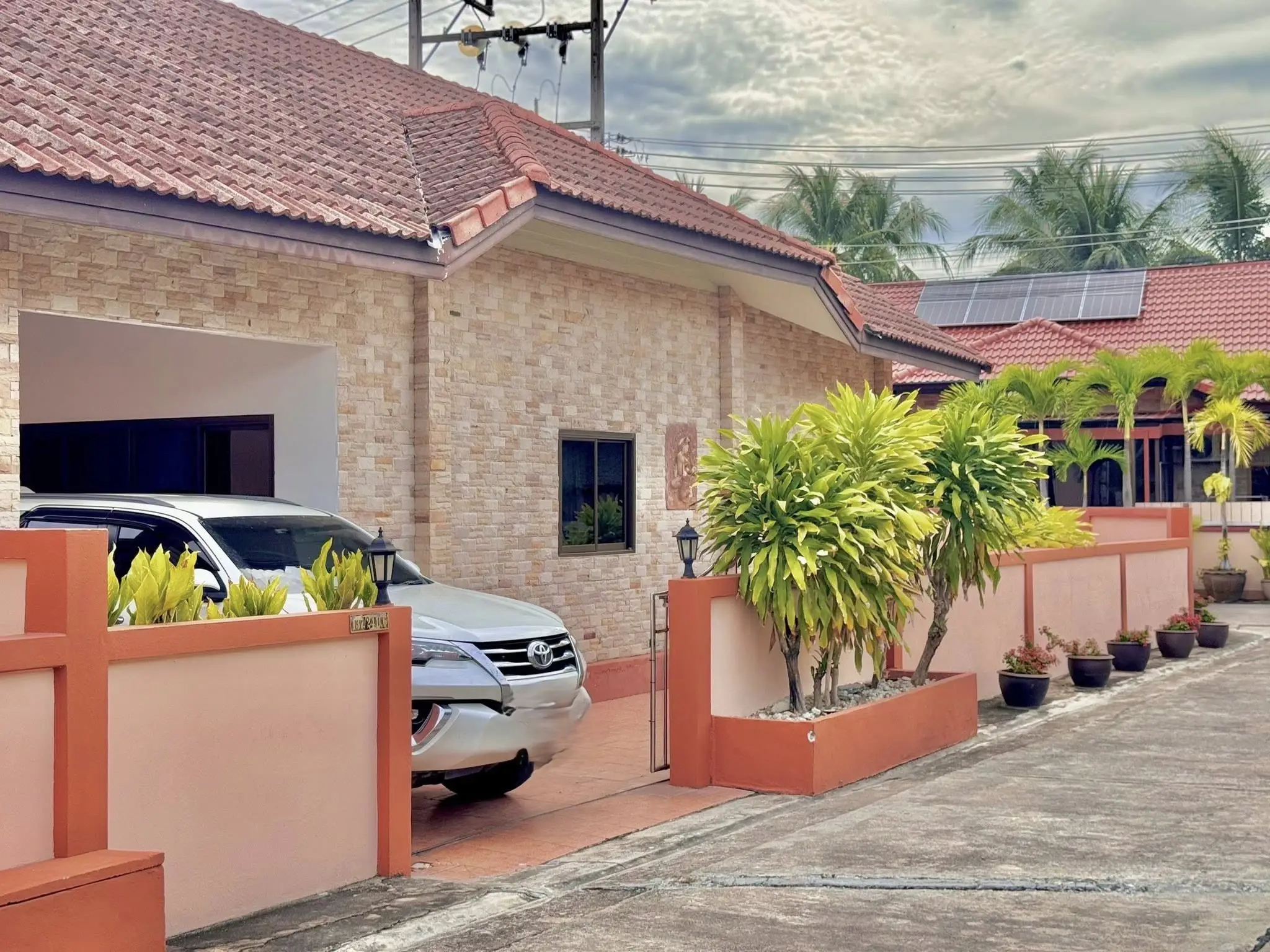 Вилла_Denavang village