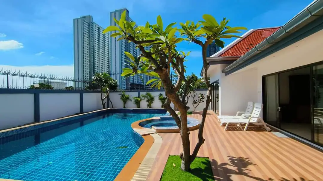 Вилла_Джомтьен