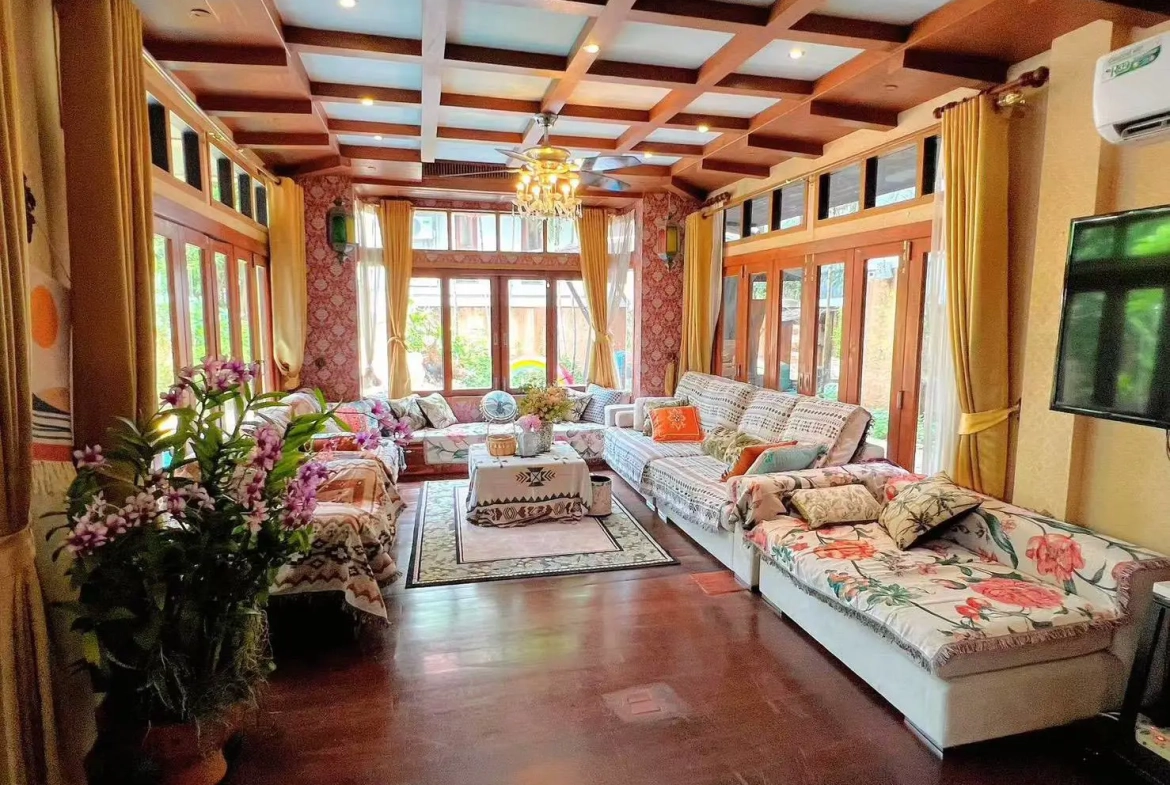 Вилла_Nibbana Shade