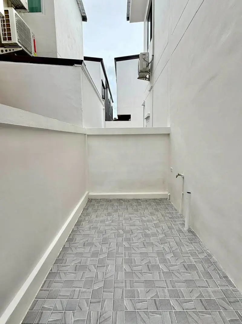 Вилла_Rattanakorn Village_15