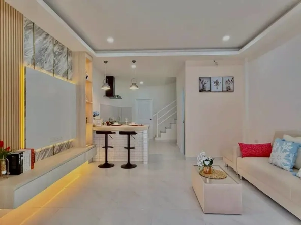 Вилла_Rattanakorn Village_3