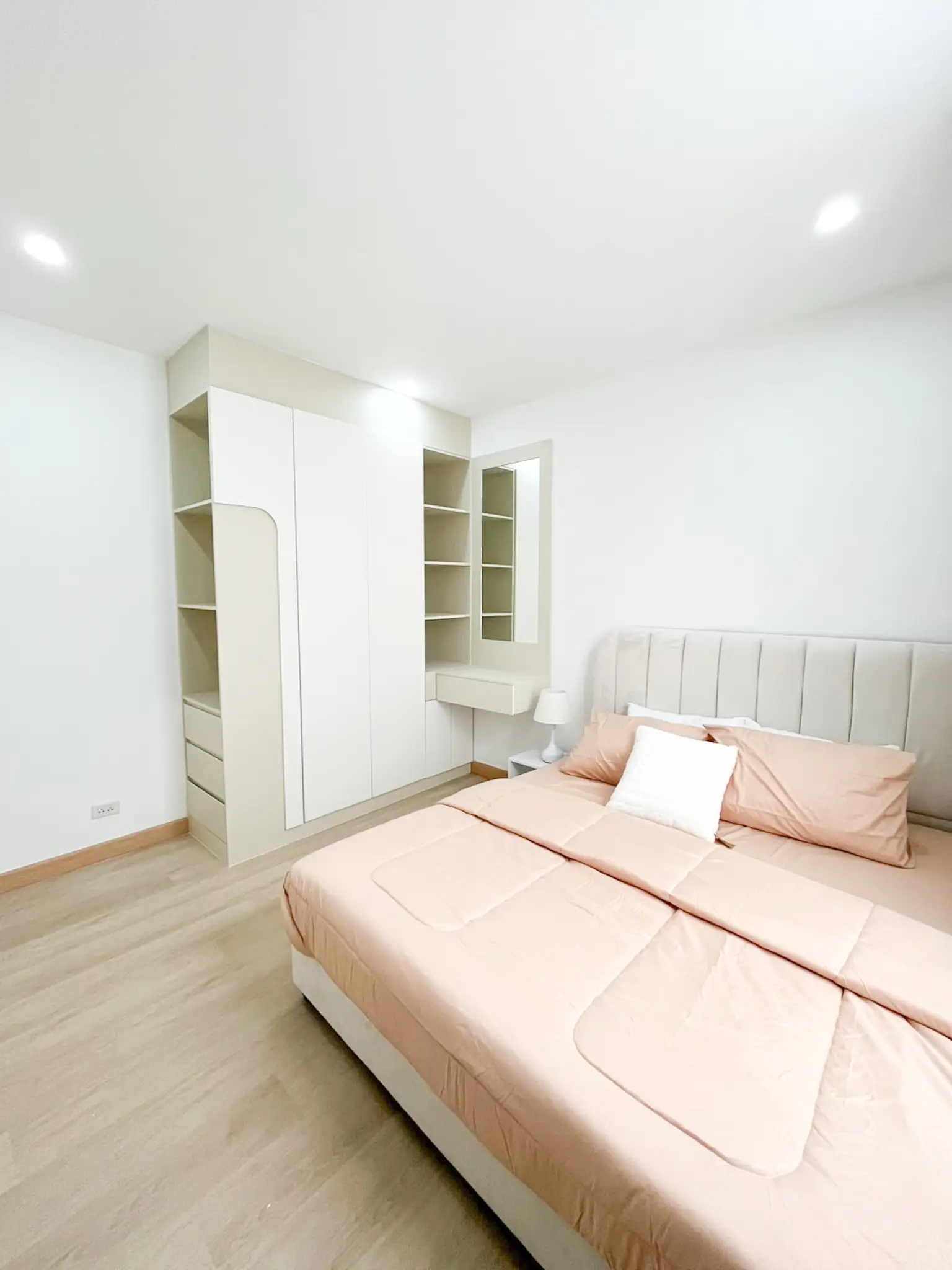 Вилла_Rattanakorn Village_12