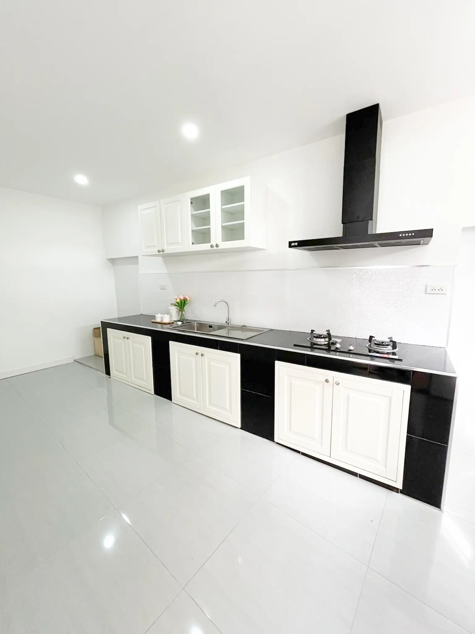 Вилла_Rattanakorn Village_9