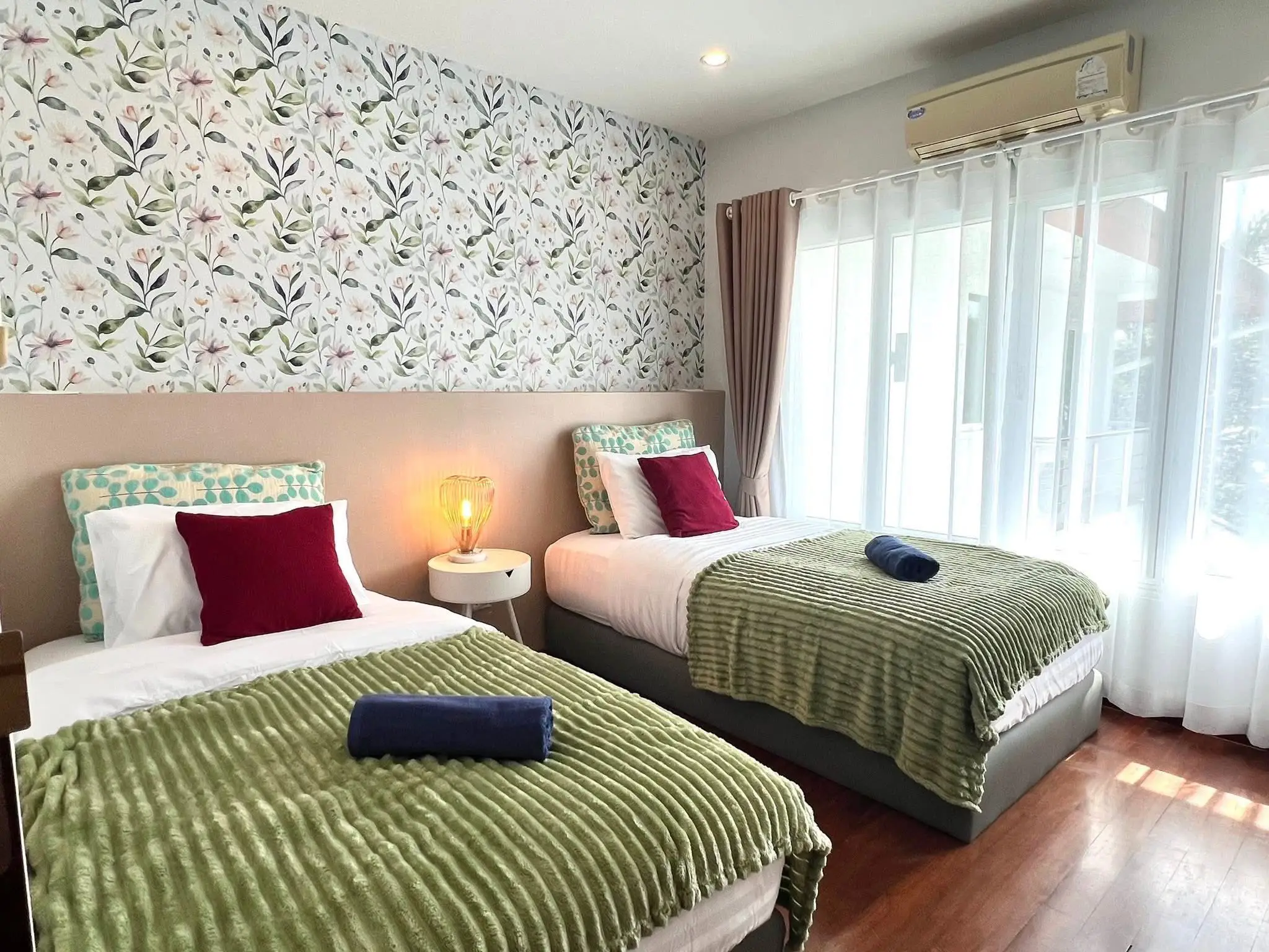 Вилла_Sea Breeze Pool Villa_10