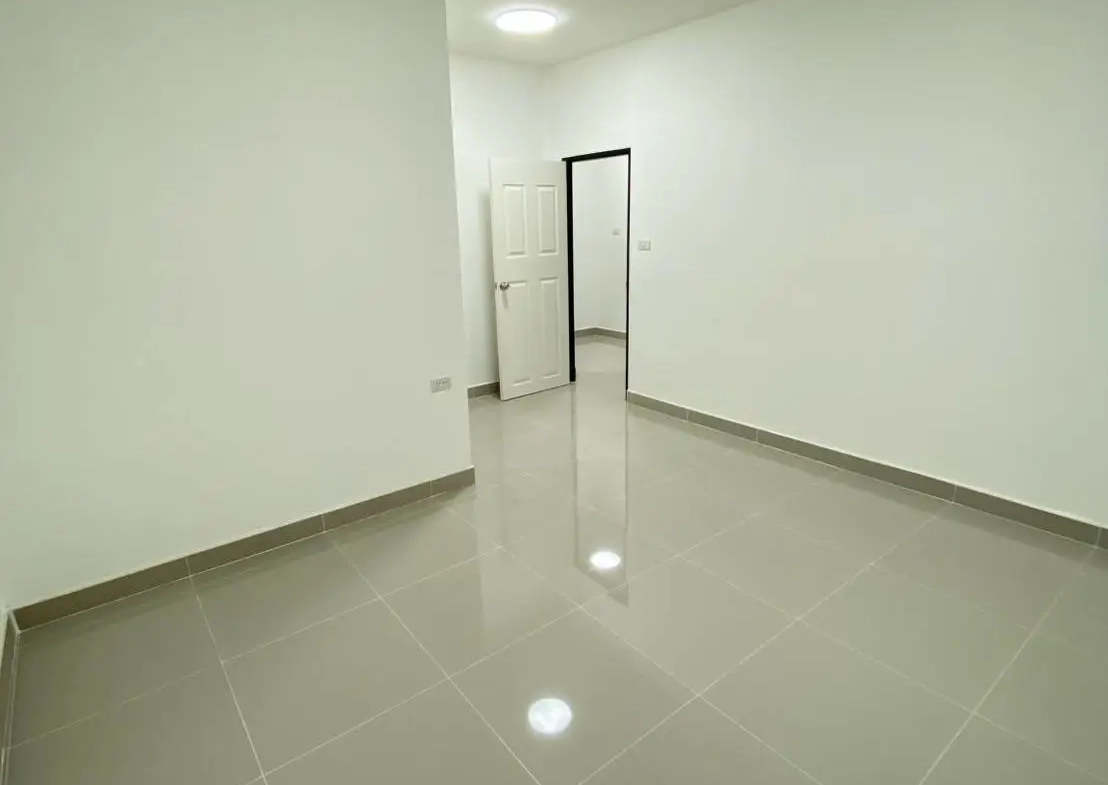 Вилла_Pattaya Lakeview Village_7