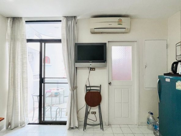 Студия __24м2_Casa Espana Condo_1